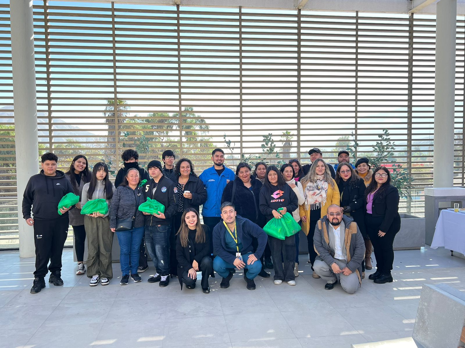 Municipio y Junaeb destacaron a las familias tutoras y de origen de los estudiantes del valle beneficiarios del programa Residencia Familiar Estudiantil
